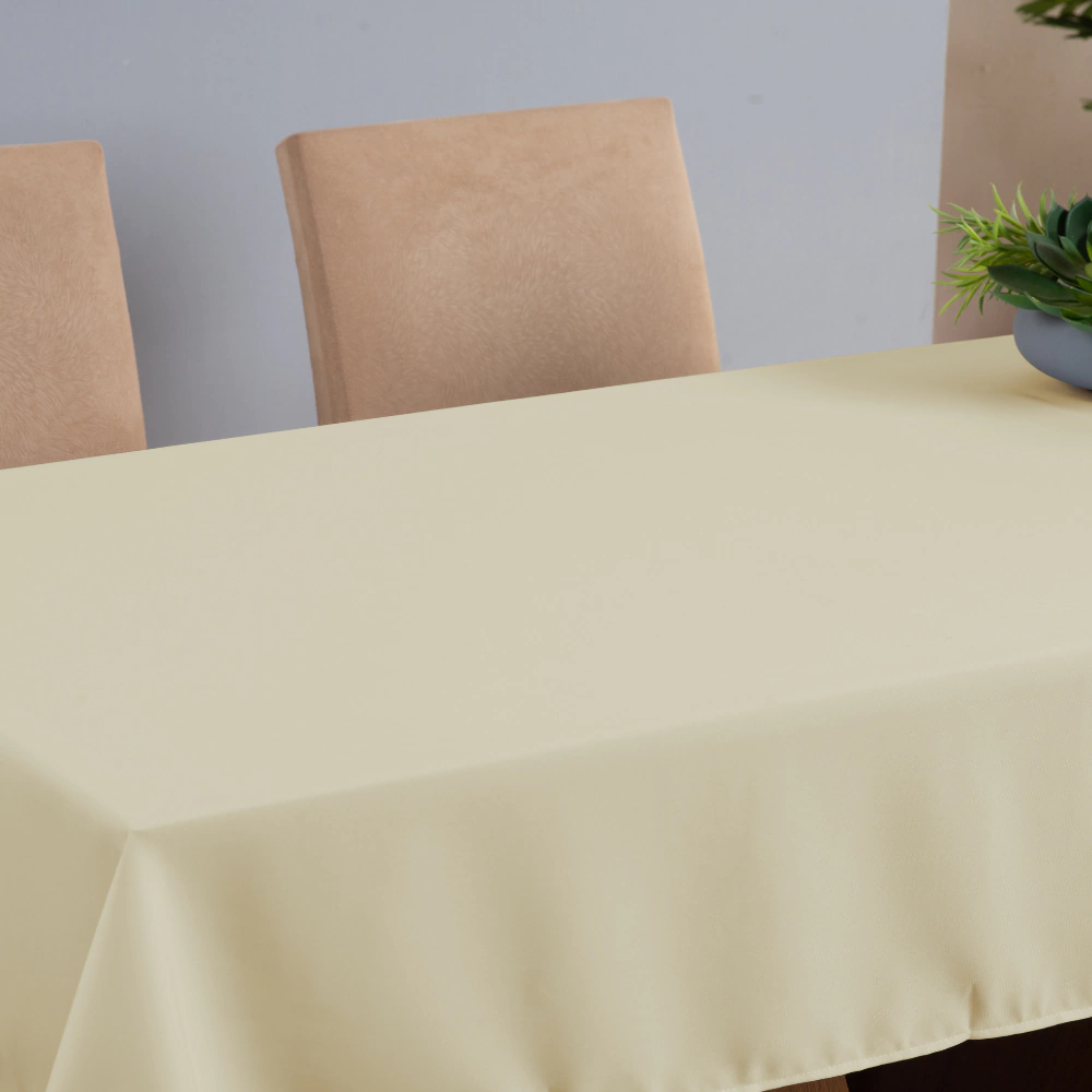 Toalha de Mesa Oxford Lisa — Linha Basic