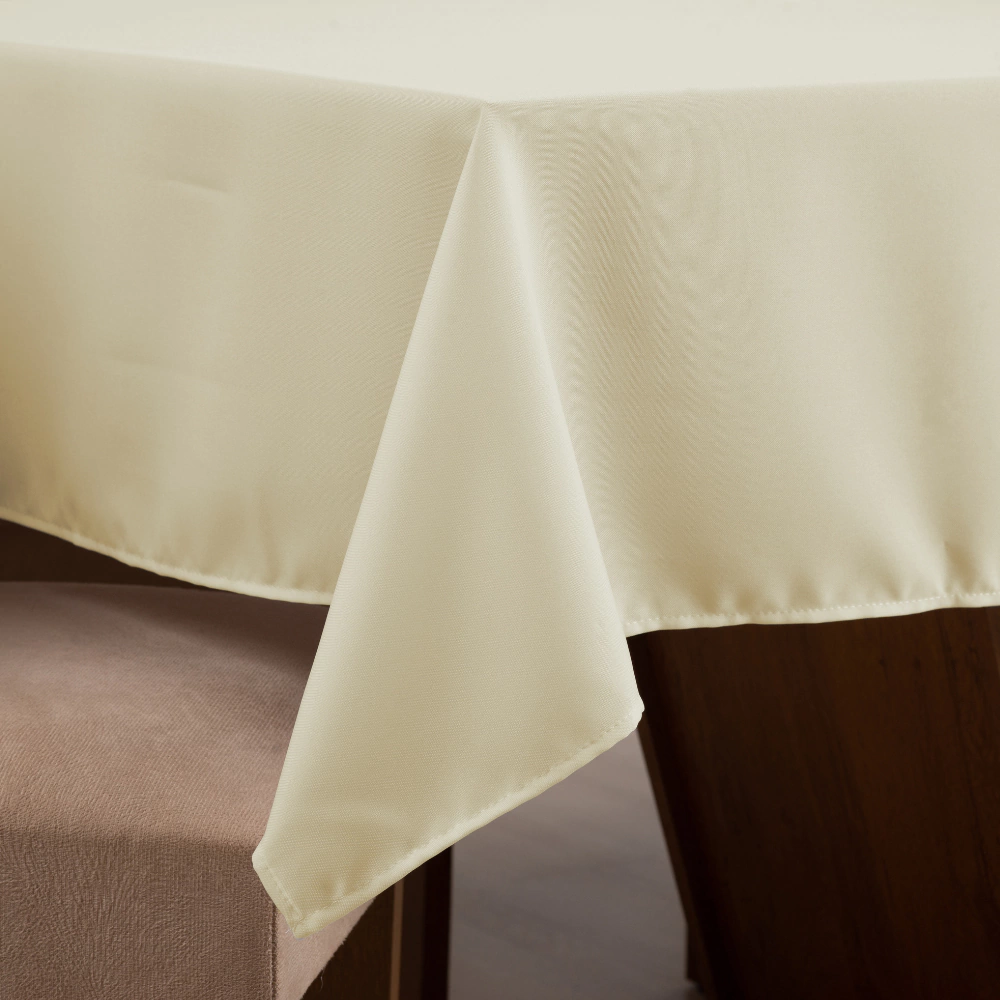 Toalha de Mesa Oxford Lisa — Linha Basic
